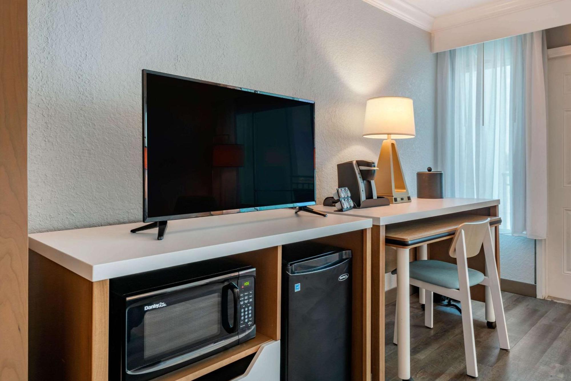 Winter The Dolphin'S Beach Club, Ascend Hotel Collection Clearwater Beach Zewnętrze zdjęcie