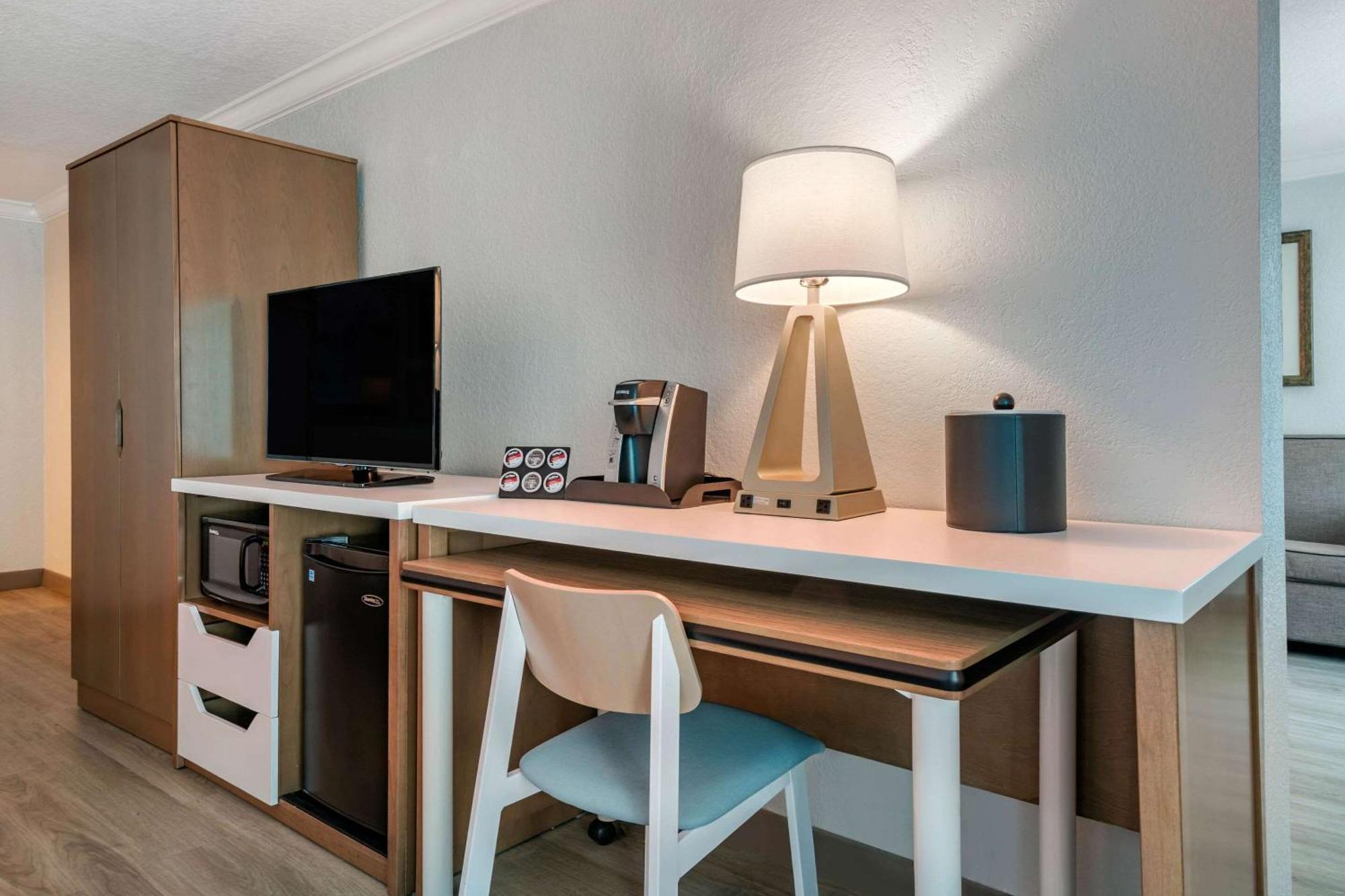 Winter The Dolphin'S Beach Club, Ascend Hotel Collection Clearwater Beach Zewnętrze zdjęcie