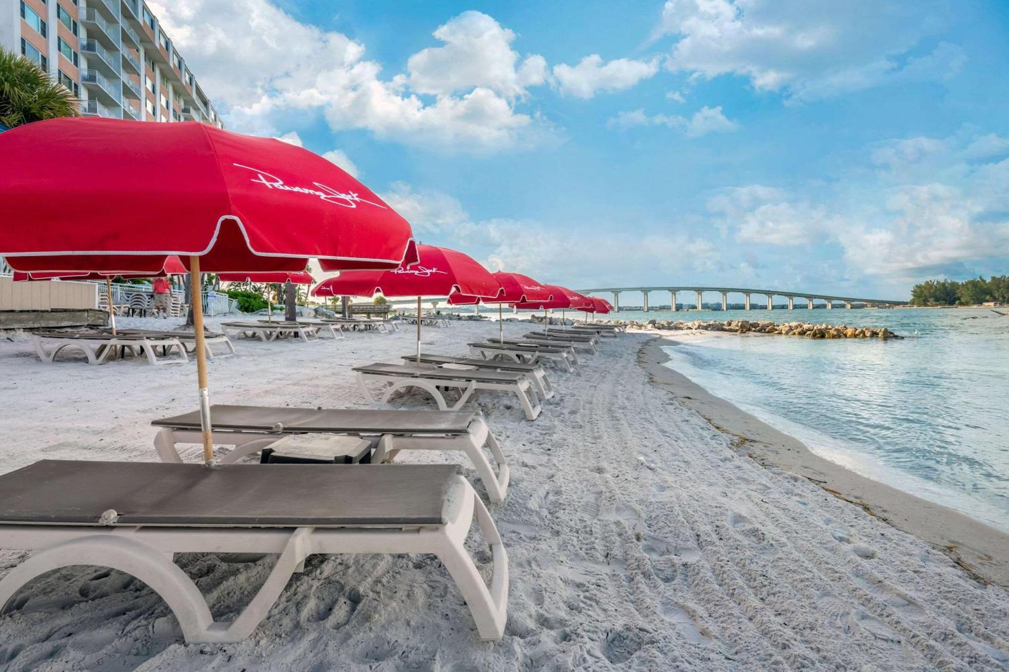 Winter The Dolphin'S Beach Club, Ascend Hotel Collection Clearwater Beach Zewnętrze zdjęcie