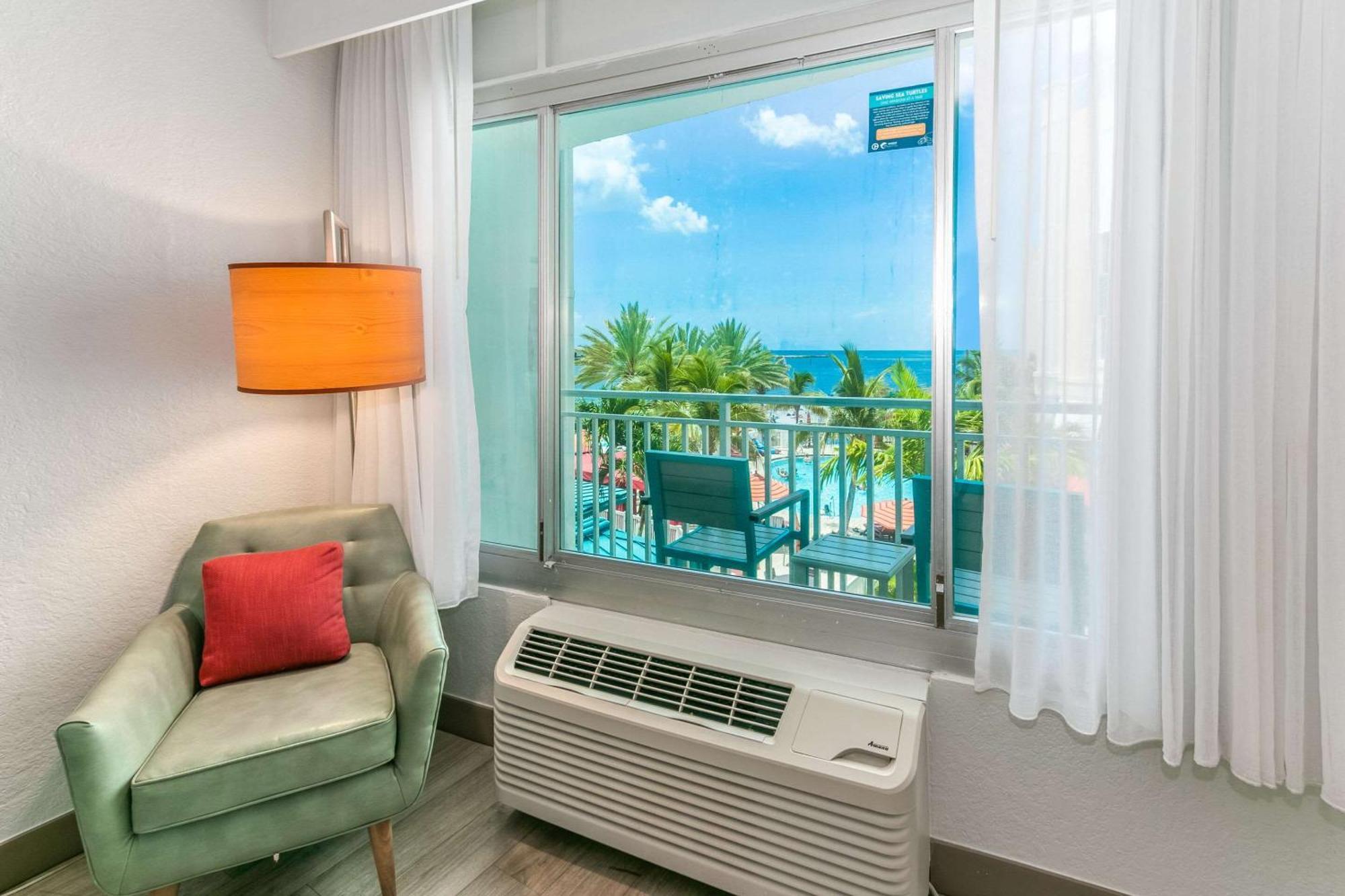Winter The Dolphin'S Beach Club, Ascend Hotel Collection Clearwater Beach Zewnętrze zdjęcie